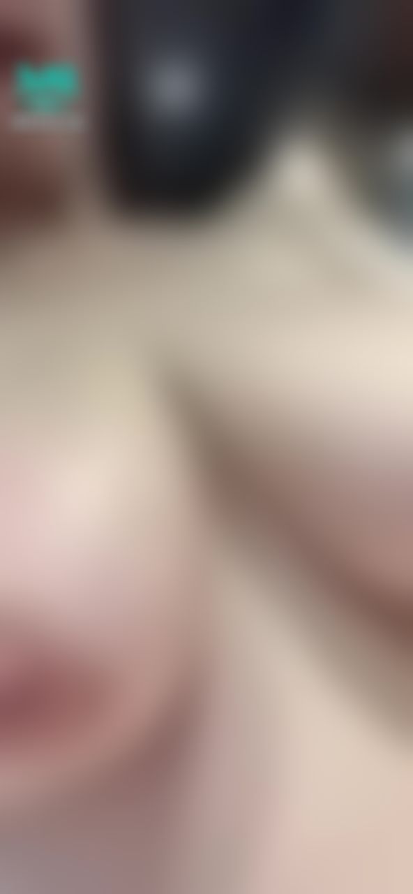 kathyicup : 乳交到一半突然射精在我胸部上了❗️整個大奶都是黏黏滑滑的精液⋯因為很久沒做了所以忍不住射很多唷👅💦🍆🔞

#精液 #露臉 #爆乳 #巨乳 #露點 #肉感 #淫女 #痴女