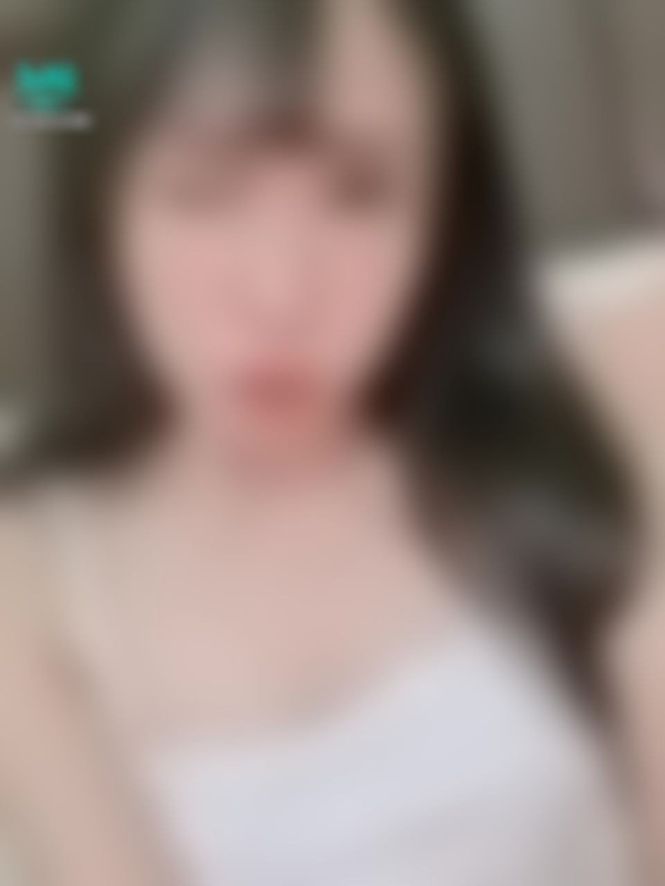 c********b : 早安🤭