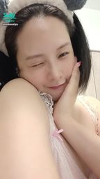 loveevelyn : 戴這髮圈,有性感兼到可愛嗎?😝😝😝