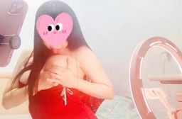 bershuka : ✅母奶滴、噴、流 ✅用舌頭舔自己的乳房 ✅舔自己的奶水