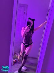 : holland red light district vibe