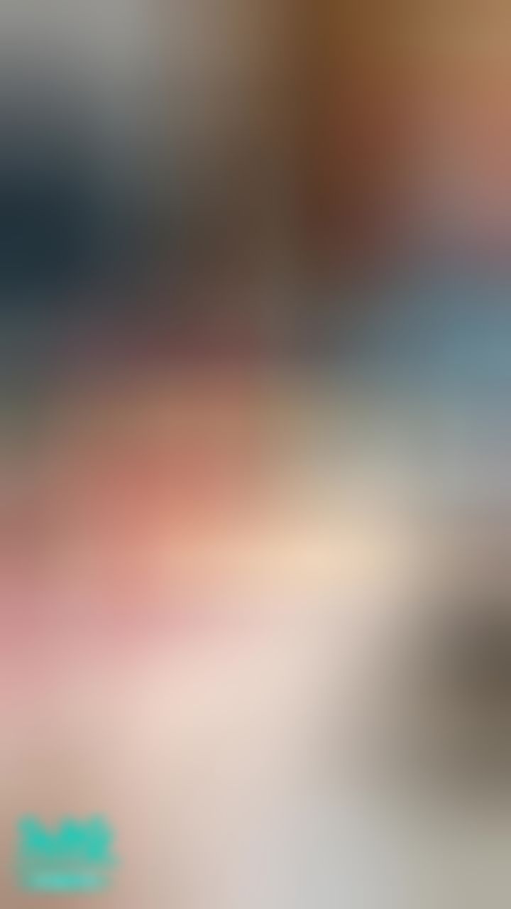 d******a : 外面
出國打工要小心，不管什麼工作機會，記得要多方查證唷！@dellaeva關心您～#出國打工小心 #生活