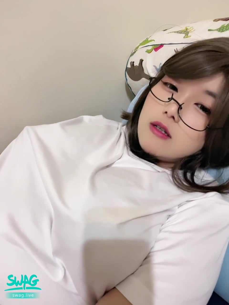 lovemilemile : 慰慰高潮表情❤️
