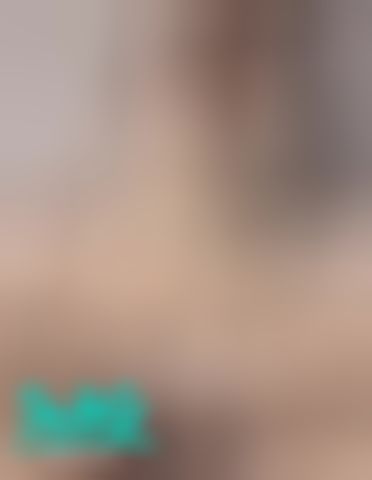  : 先把玩一下自己的荳荳😋肉棒等著我插進去
