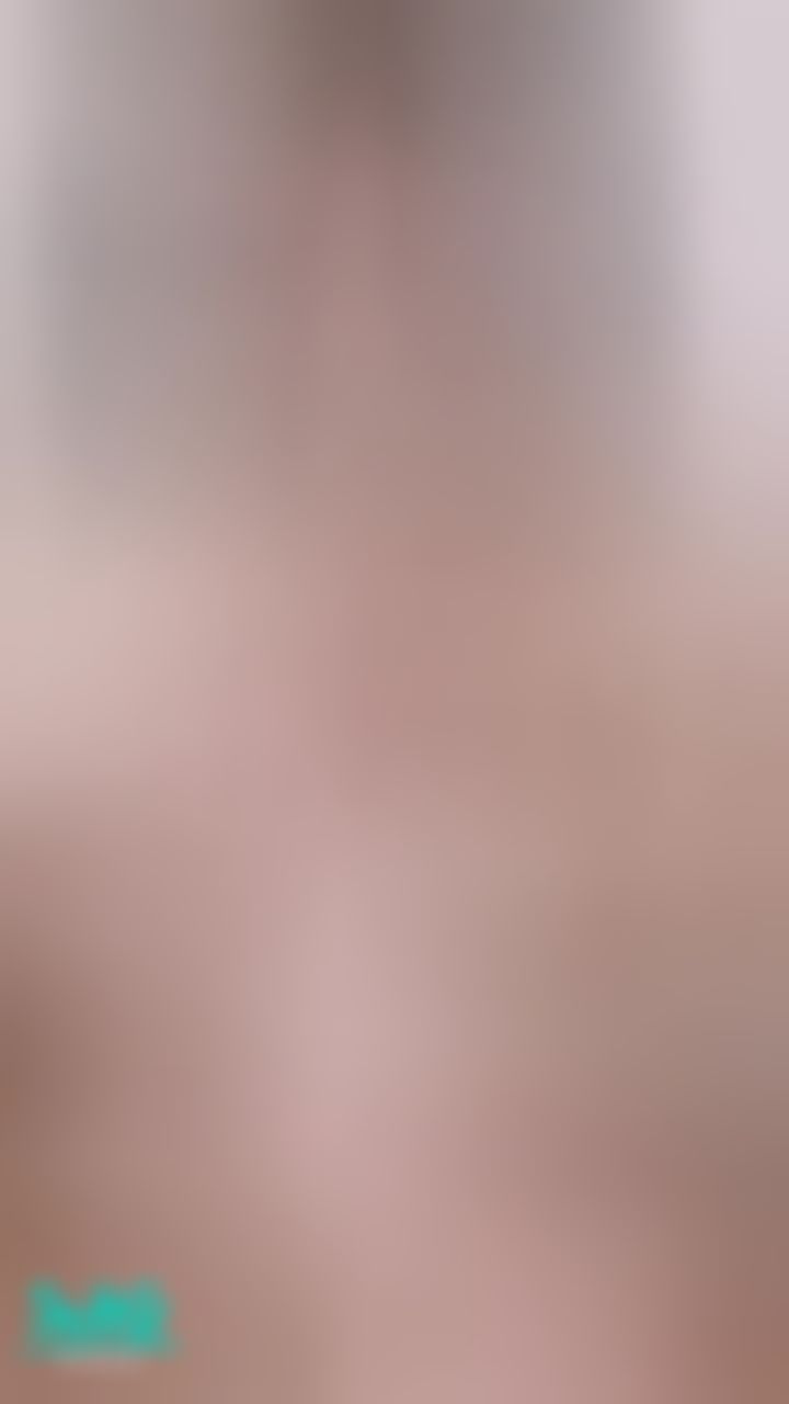  : 傳教士姿勢被幹到恍神巨乳超晃😈🔞