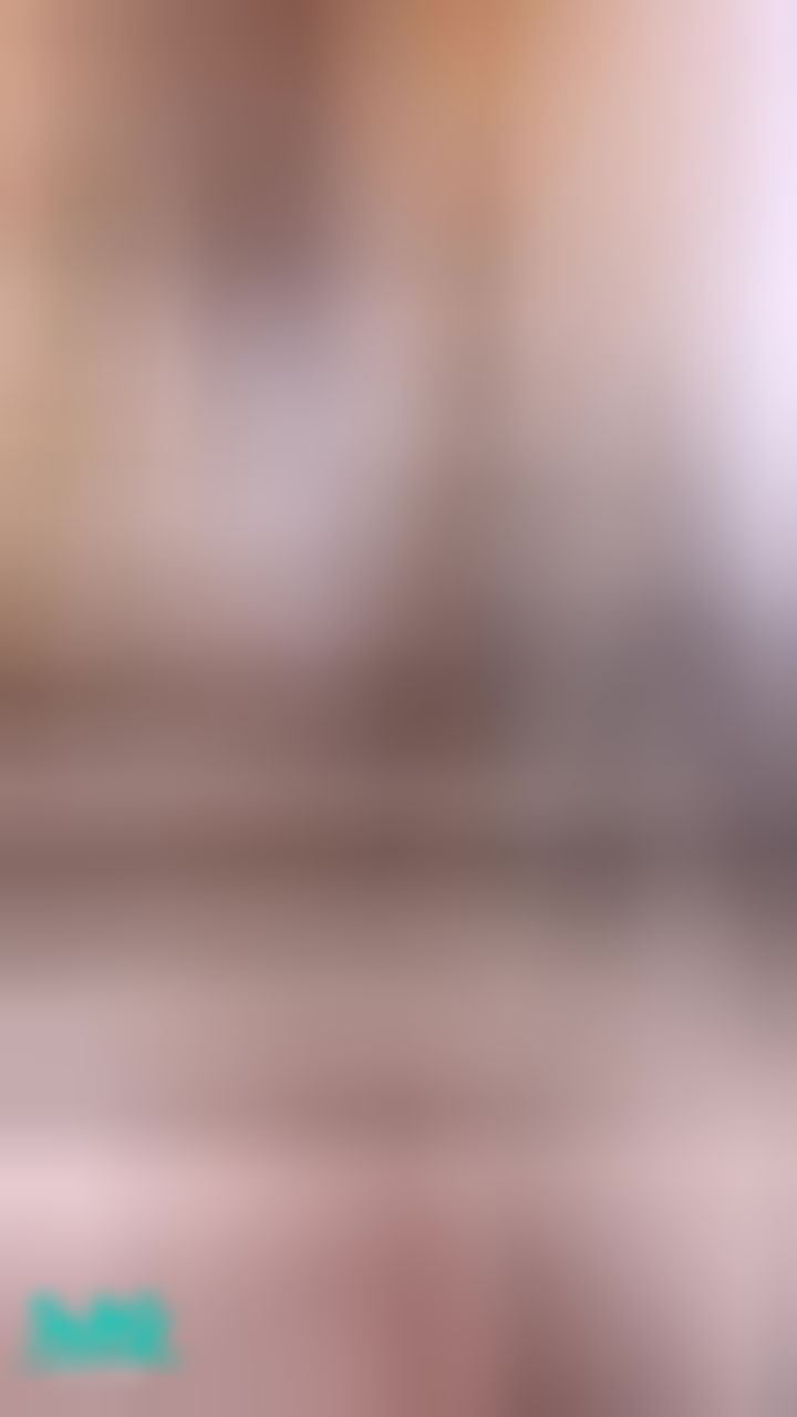 miumiulin : 白襯衫搭配黑絲😈🔞