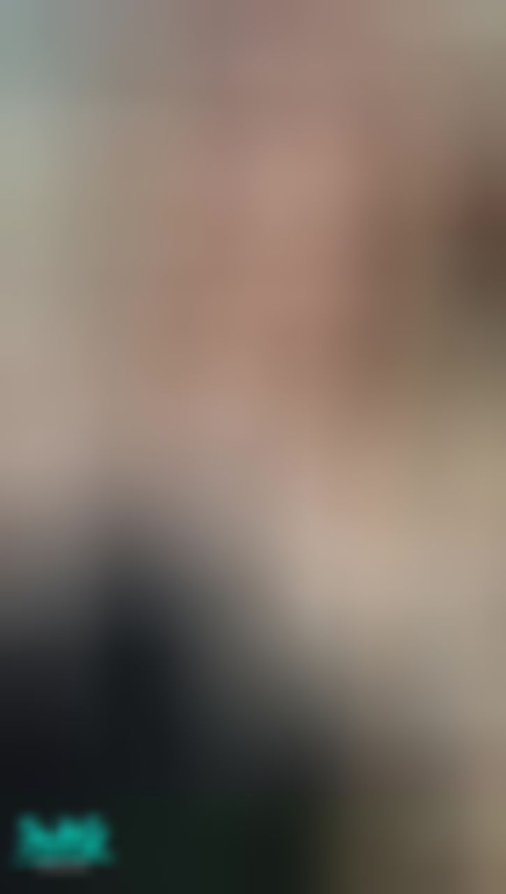 sexyroxie : 跟寶貝聊天聊到受不了...小穴真的好癢，忍不住自己摸摸，想像著寶貝硬硬的肉棒，越來越興奮...🥵