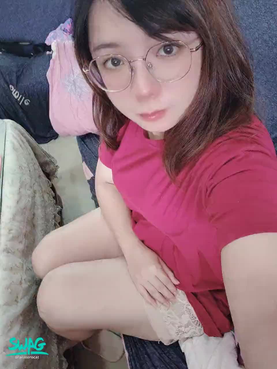  : marshmallow girl 💋