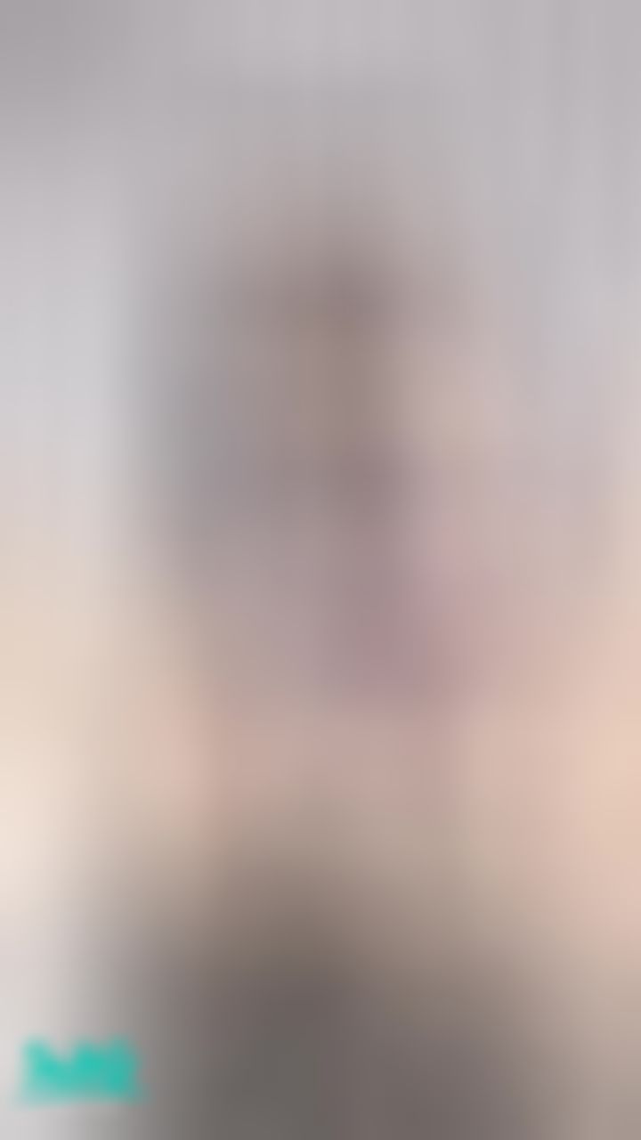 miyukibaby : 喜歡看我的美腿踩棒棒嗎？😳❤️🍌💢💦⬆️直接讓你射給我..