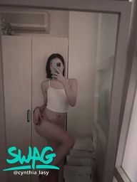 cynthia_lasy : big belly during menstruation
