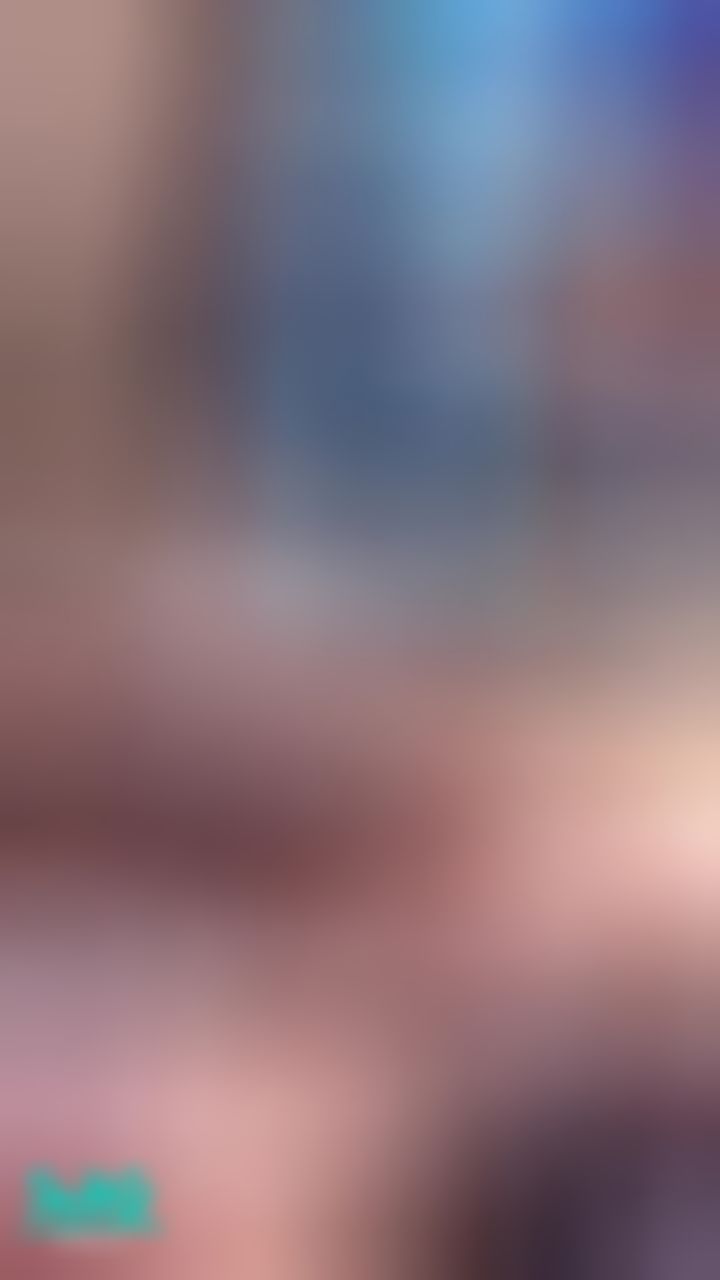 ladyyuan : 酒店裡3女1男、旁邊小姊姊很害羞🤤超大巨乳超粉乳頭超嫩小穴超細長腿！就這樣直接玩起來⋯⋯