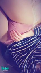 : Did you look under the pants? 🙈