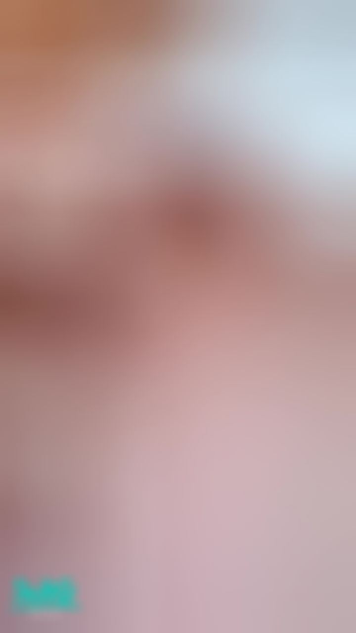 mumuq : 我把自己玩的好重口🔥雙穴都填滿
嗯嗯⋯⋯今天的感覺好滿好滿⋯
一種會讓人窒x的興奮感😳