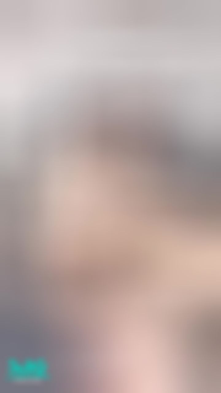 miyukibaby : 喜歡從屁屁來嗎？😈👉🏻👌🏻💦讓你撲上來幹我了‼️