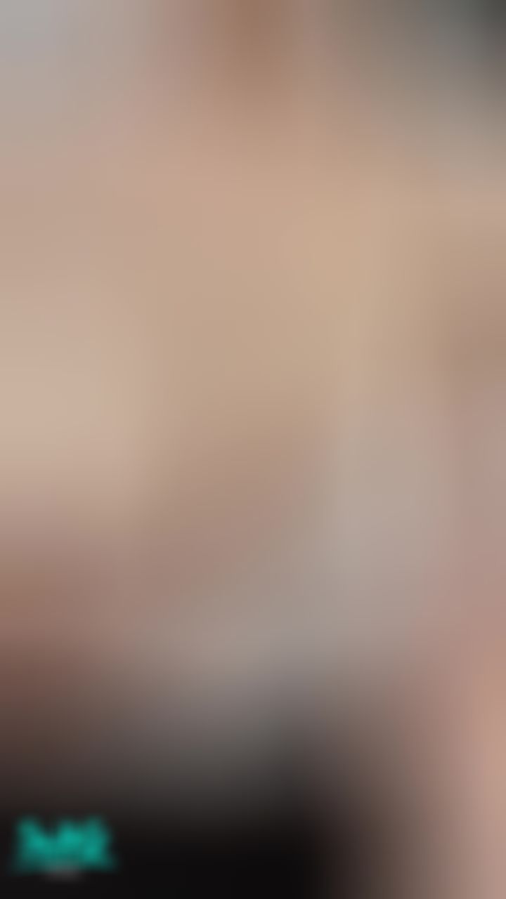 alleys : 大奶上爆青筋….奶頭越來越粉 好喜歡😘訂閱我的寶貝免費舒服看❤️射給我👋好嗎？