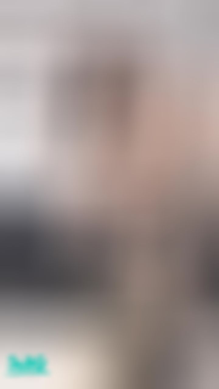 miyukibaby : 最喜歡高跟鞋踩踩了🦶🏻🍌⬆️😳‼️直接讓你射…
