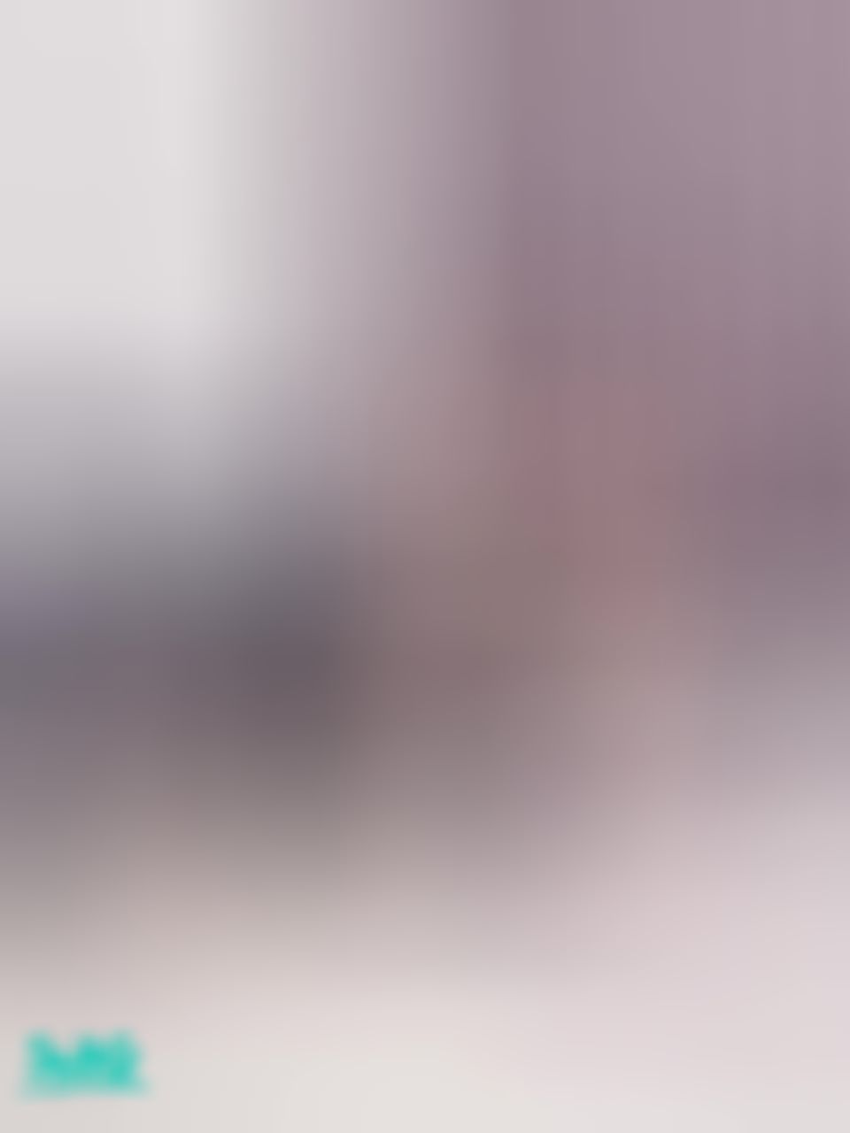 wanobaby : 【實錄】在攝影師面前露🐻🐻人家粉害羞⁄(⁄ ⁄•⁄ω⁄•⁄ ⁄)⁄
娜娜8/8參加了居家女僕主題攝影拍攝📸 

而且還是有尺度的那種喲～～大家有福了😇 

實在很可愛俏麗的造型，今天一定要分享起乃👏👏 

由於之前已經與這位攝影師合作過一次，所以不像之前那麼緊張了(˶‾᷄ ⁻̫ ‾᷅˵) 

對他映像很深刻，人看起來很有個性、留著平頭眉毛故意修個斷眉那種～ 

講話客客氣氣的，然後還主動地名片給我～ 

才知道原來他是一位賣情趣用品的老闆 

拍攝是業餘興趣這樣子........齁 有點酷欸(´⊙ω⊙`) 

咦～我好像又搞錯重點了థ౪థ 

娜娜為了這場拍攝其實事前特地準備了十套不一樣的女僕裝 

還被誇獎好敬業<(￣︶￣)> 但每次拍攝都帶超大行李箱 好像要離家出走一樣🤣 

結果被選上了這套超可愛有日系風格的女僕裝♥️一層層的蛋糕裙風格🍰 

最後的最後........🐻🐻都跑出來透透氣了，有點害羞呢⁄(⁄ ⁄•⁄ω⁄•⁄ ⁄)⁄ 
＃女僕 ＃角色扮演 ＃巨乳 ＃鄰家女孩 ＃可愛 ＃美胸
