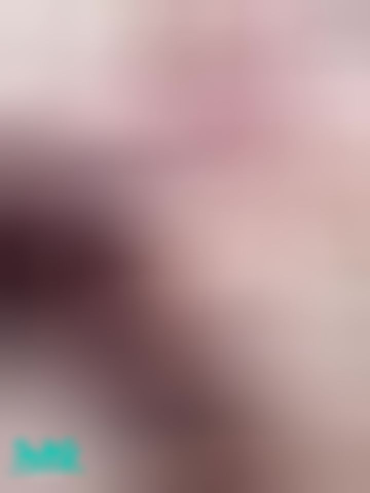 quanna : 黑絲✨刺激慰慰
在公廁裡面...穿著你最愛的黑絲...摸給你看...外面有人不能叫出來啦🙊
#美腿 #性感 #黑絲 #洋裝 #刺激 #內褲 #原味內褲 #淫蕩