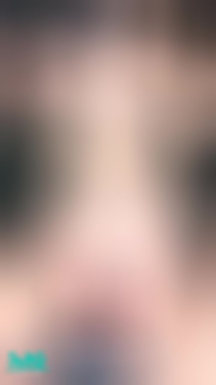 tammy_xoxo : 爽到一直尖叫😈小穴只要興奮就會變紅通通的...😳這時侯自己摸兩下就會一直高潮😭好舒服...