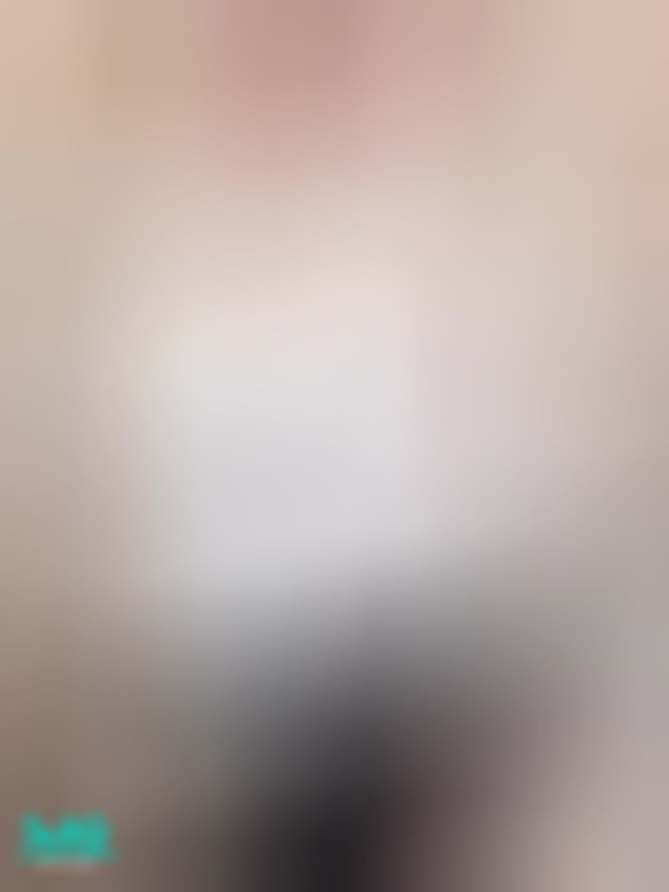 hannababe : ‎♡
征服我？先幫我脫衣服吧🤪