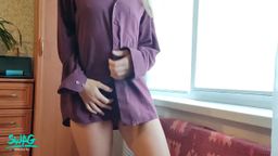 lilybarby : I put on his shirt, and he put me on the windowsill and fucked me good
#sex
#sexy
#fuck
