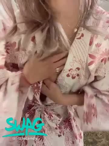 littlecandy : 無胸貼柔奶
穿和服美嗎？