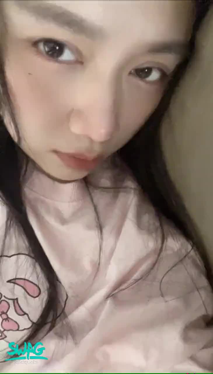 daisybaby : 私訊🔞我要約會🔞約我吃飯吧‼️