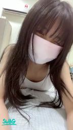 lizbaby : 月尾了,可以請求哥哥對我好一點嗎?🥺
#口罩