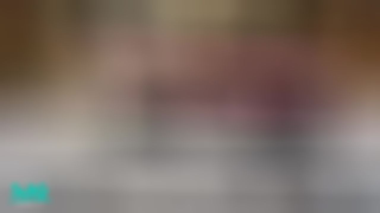 e*********r : 希望有一天我可以變成擁有砲機的女人😍😍😍
自己手動抽插太累啦🤣
雖然可能一下就會被幹到腿軟了....哈哈。

目前預計下週會有送禮物換露臉慰慰影片的活動哦，大家願意送餅乾什麼禮物來換慰慰影片呢🤭

請大家密切關注我的限動&直播呦👌

#生活 #玩具 #砲機 #餅乾