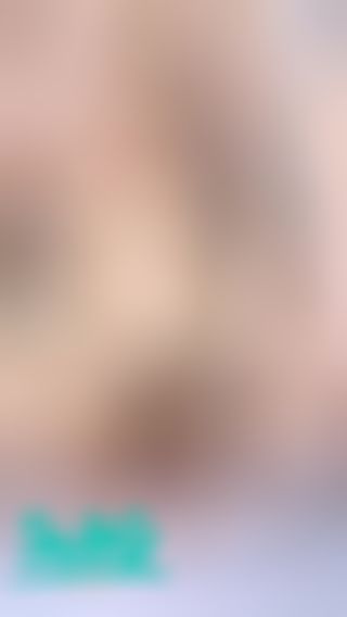 lolabb : 抽插開聲音🔊
有時候在玩弄自己的時候 真的希望有人可以幫我開門隨便一個誰肉棒放進來溫暖一下我的穴我一定會把自己玩到壞掉的