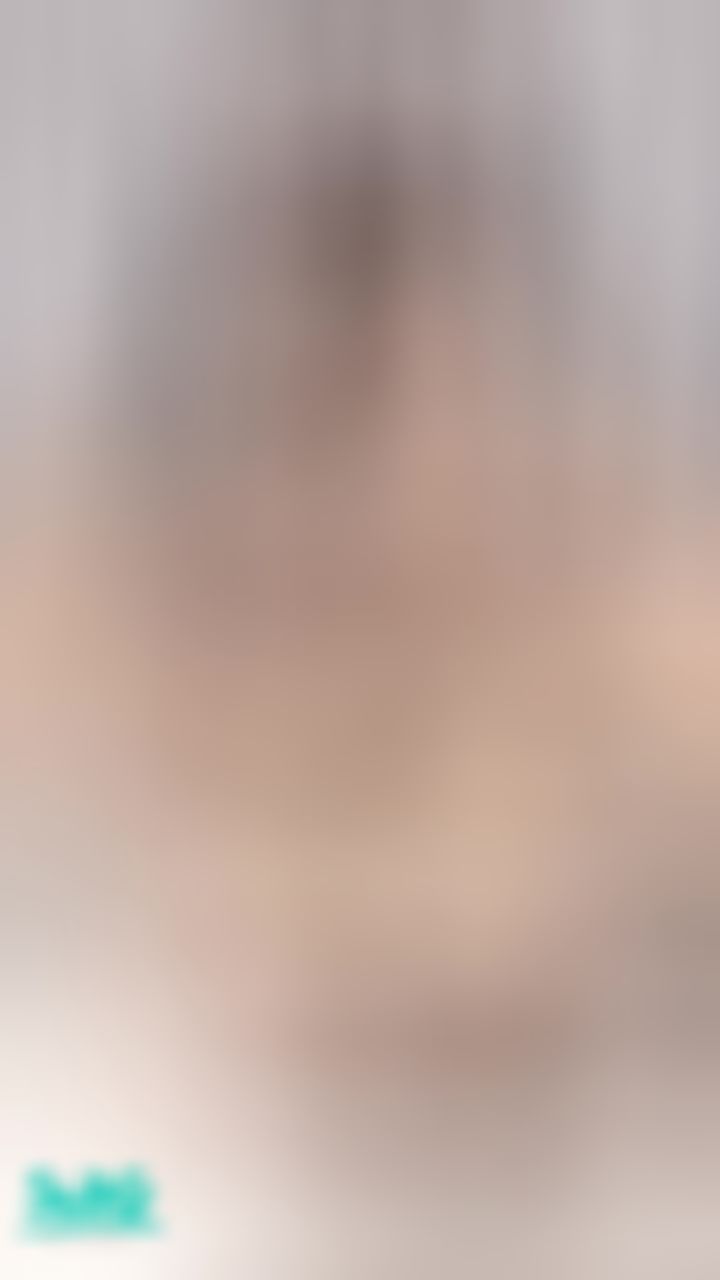 miyukibaby : 戀足最愛用腳踩最舒服😘🦶🏻🍌🍌💦❤️