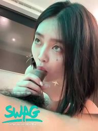 hezuandbella : 月經快來了好想做愛,好想被塞得滿滿的,幸好男友在可以解決我的慾火~是不是月經來都會比較色?還自拍吃雞雞😋😋