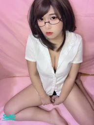 lovemilemile : 最近看起來很兇
#lovemilemile #BBW #巨乳 #大奶 #蜜璃 #可愛 #眼鏡 #襯衫 #肉 #短髮 #眼鏡