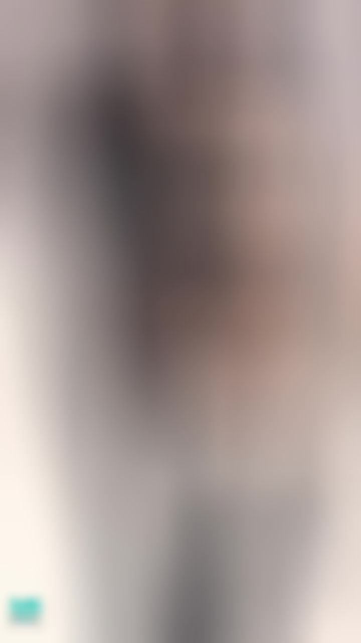 miyukibaby : 下面開檔的連體襪襪好色！腿開開誘惑你💦😘❤️