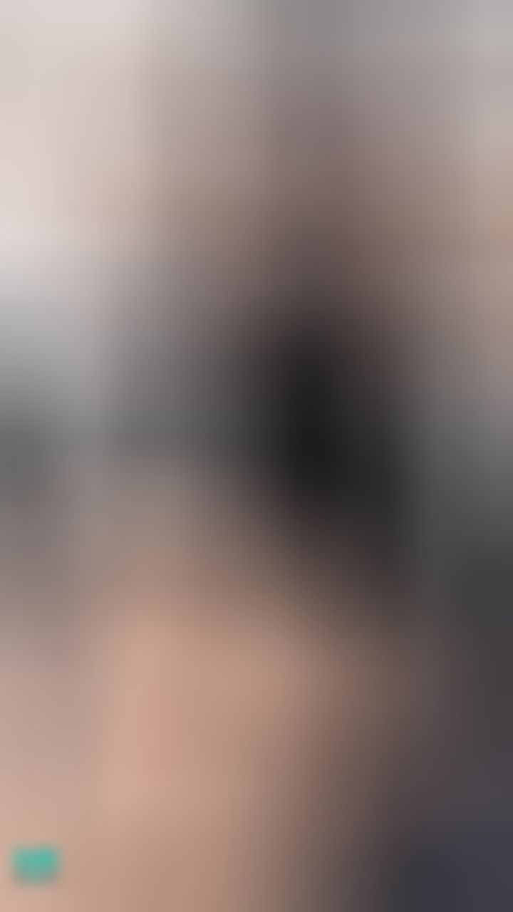 miyukibaby : 翹腿舉手綁馬尾😍😍露出今天的珍珠丁字褲喜歡嗎💦❤️🫶🏻
