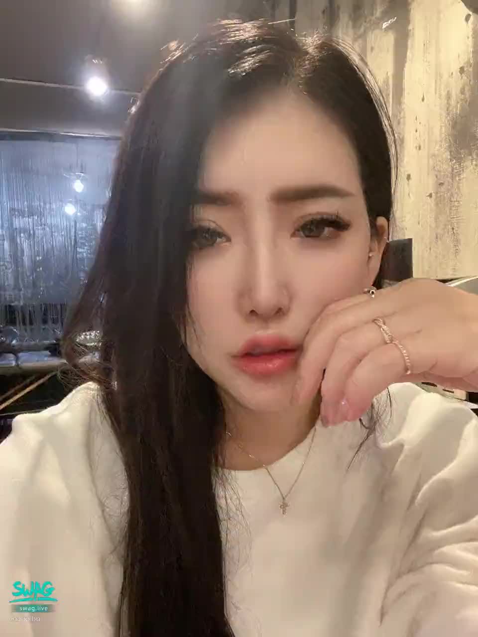 arielbb : 🔥新片上架🔥性慾爆炸了🔥🔥🔥
https://5w.ag/p4By55FnsCa983ZK9
男友前晚只顧自己爽，做完倒頭大睡💢害我自己慰慰越玩越想要😭隔天只好急call朋友來救火🔥🔥🔥

✨解鎖按喜歡👍🏻並私訊截圖🉐️隱藏版1部
✨私訊聊聊你喜歡的劇情

#沒有你們解鎖，我就無法在拍新片了，完全賠錢，因為我都是找專業團隊合作的🥺😭