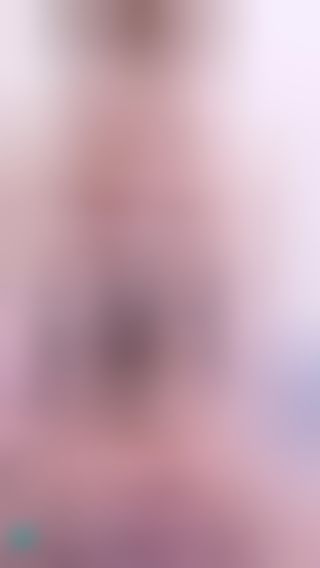 lolabb : 網紅貓女僕
幻想一個哥哥的肉棒放到嘴爆 另外一個在玩我的下面 怎麼突然有這麼大膽的想法