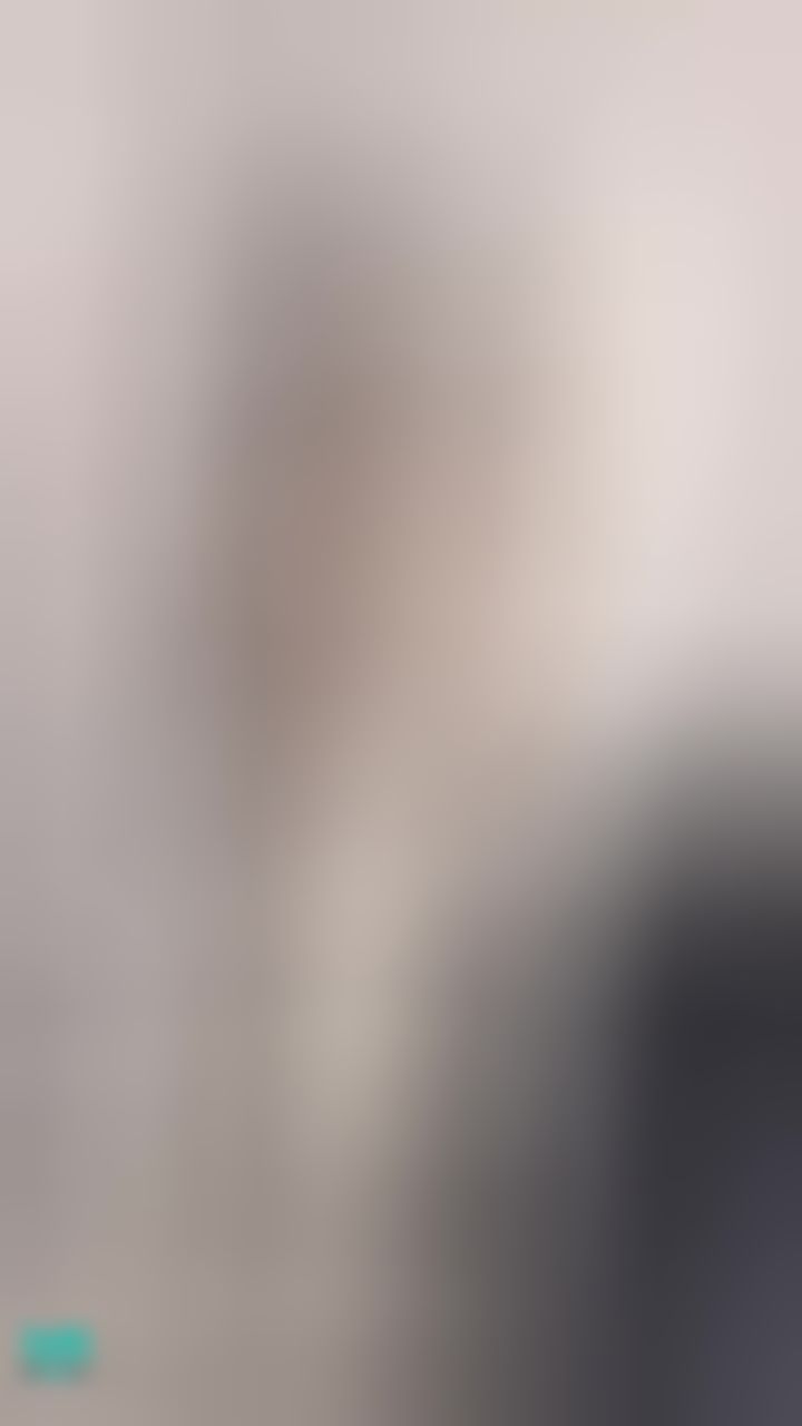 miyukibaby : 喜歡我穿這種史庫水嗎？😈❤️高衩長腿讓你想舔舔的美腿🦶🏻🦵🏻👠