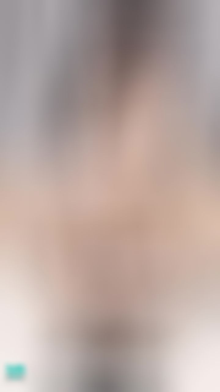  : 喜歡戀足踩踩嗎？腳底板高跟鞋踩踩素腿直接讓你射🙈🦶🏻🦵🏻🫶🏻‼️💢❤️💦