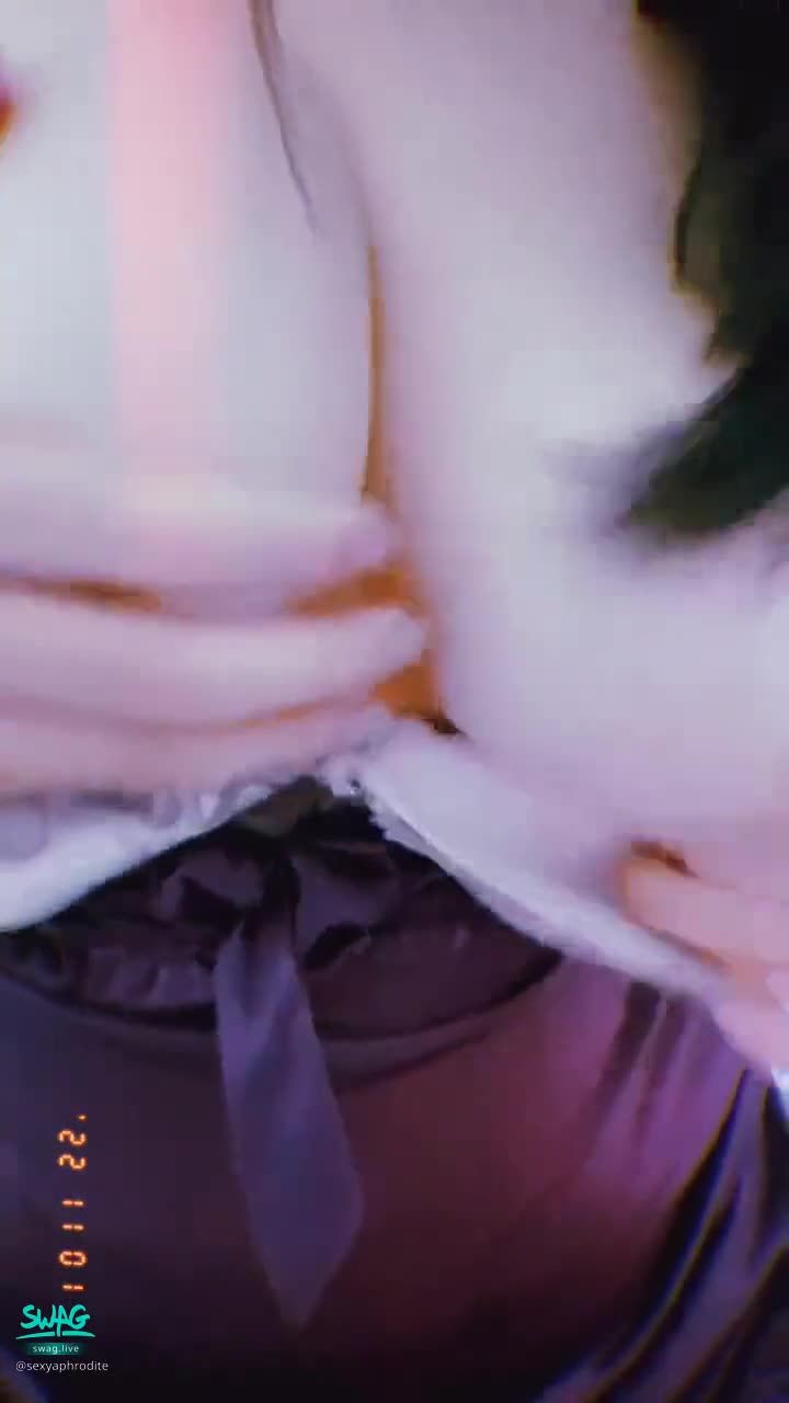 sexyaphrodite : Purple Sexy Pajamas 🐰🐰
I like my snow milk, don't miss it 😝😝