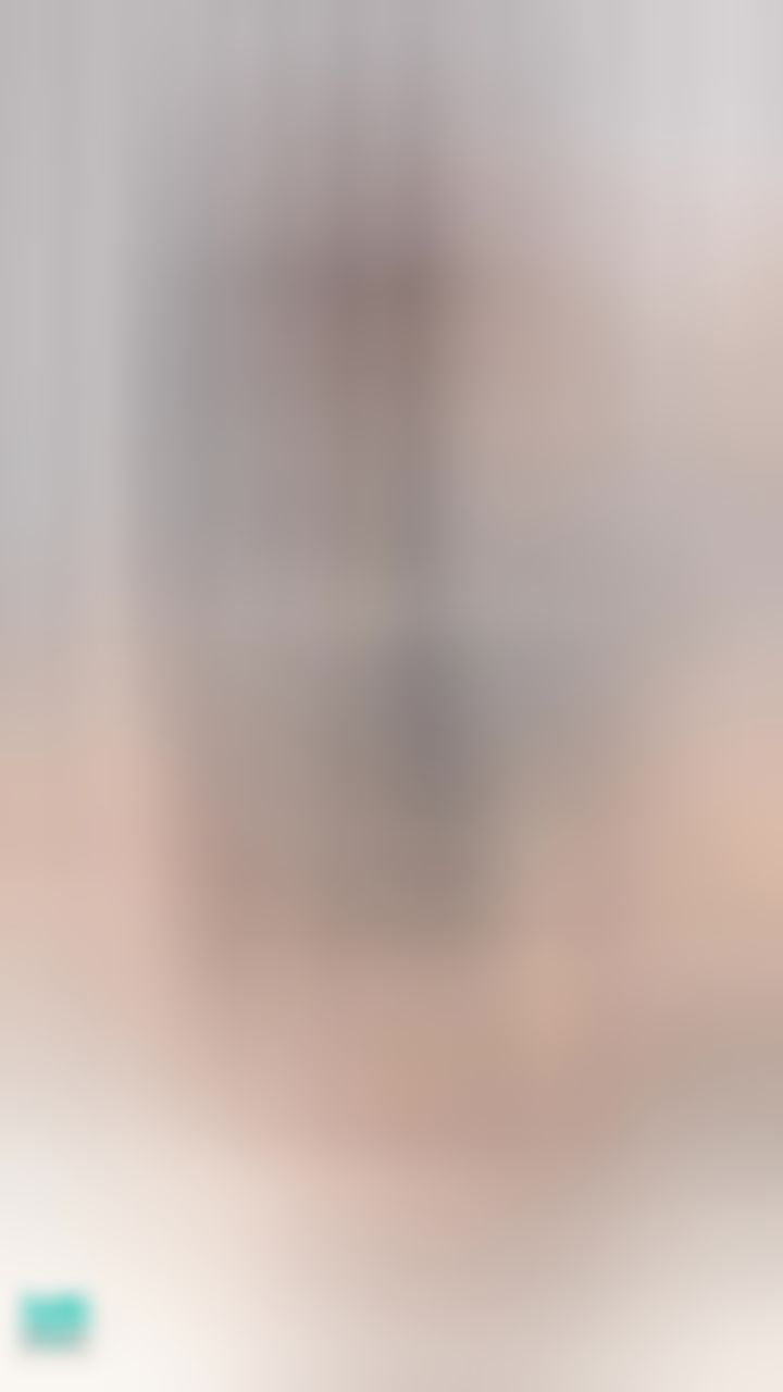 miyukibaby : 看我素腿踩踩想要射在我腳上了…😍😍🍌💢⬆️💦