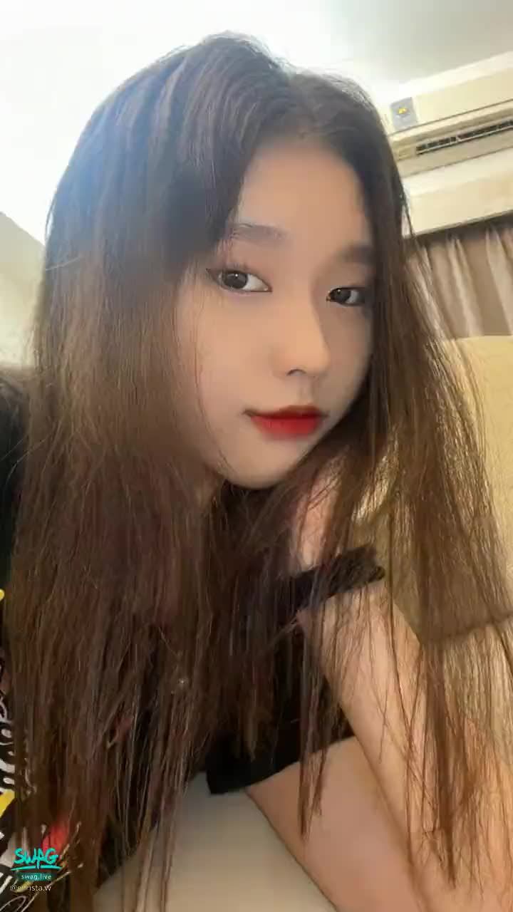 christa.w : 麻煩看前面四個字就好😜
————————————
雙11光棍節有活動喔🥰🥰
大家都要來陪我☺️
細節都要關注我直播喔～