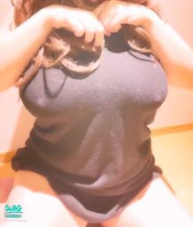 nanalittlepupy : 我看到你的第一眼就想上你 他們說這叫「一見鐘情」
所以我可以上你嗎💗Babe
#巨乳 #腿 #娜娜 #nana
