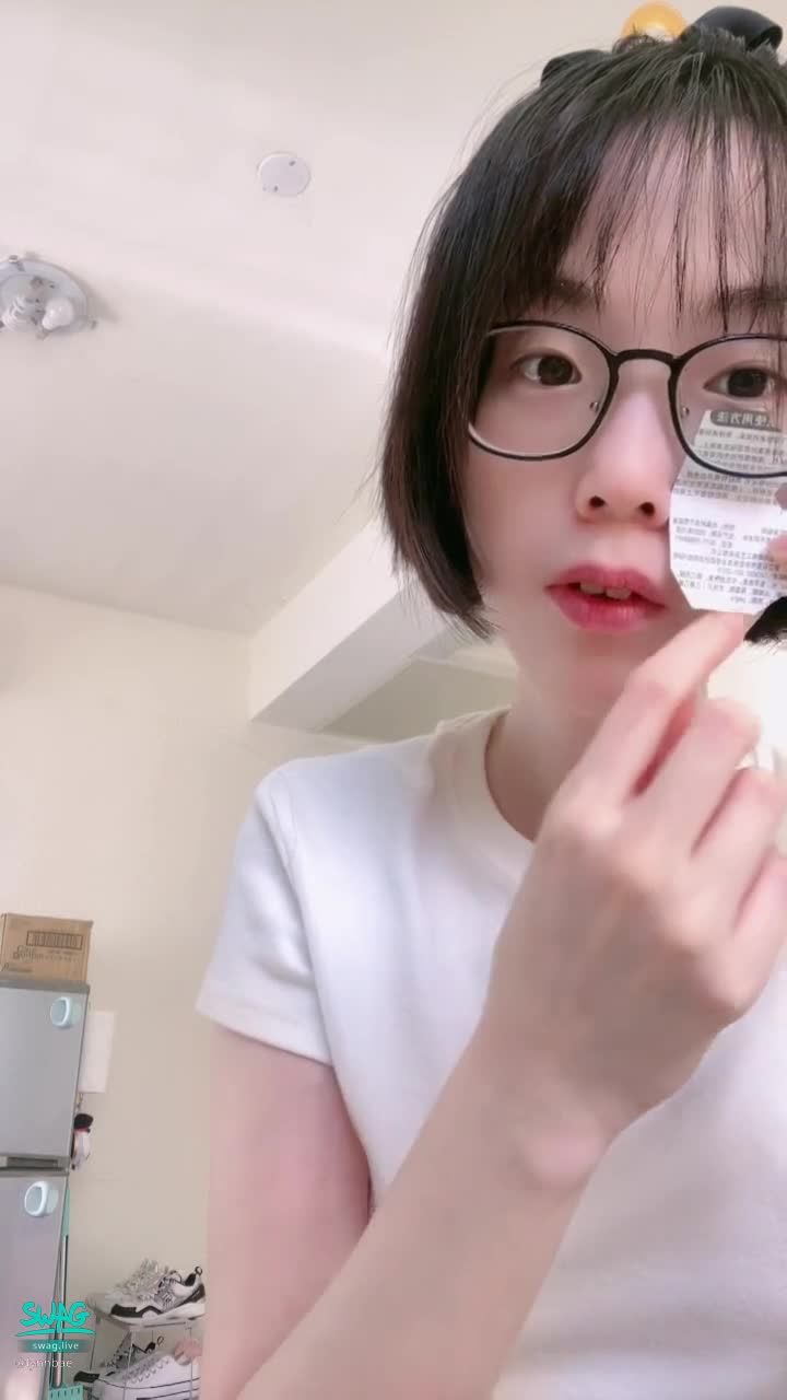 lynnbae : 如果我是樹 一定要栽在妳手裏
因為妳 好土