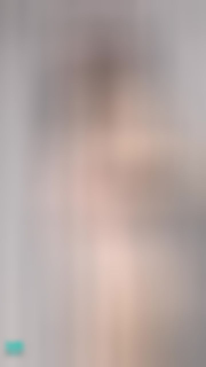 miyukibaby : 色色表情誘惑跳騷舞😈❤️脫衣全裸直接來！🫶🏻