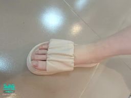annie_lovely : 找亮點
#足控 #超級白