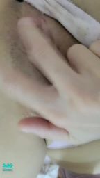 kikilinbabe : 現榨粉穴的騷水+甜甜的現擠乳汁一則限動擁有甜鹹混合騷舌全部舔光