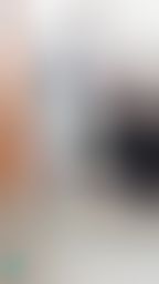 janicee : 拉下襯衫💓
露出香肩與渾圓的南半球👀
地板上的短裙與赤裸美腿⭐
動動腳♥️
#美腿 #裸足 #鎖骨 #赤腳 #長髮 #南半球 #性感 #露腰 #腳底