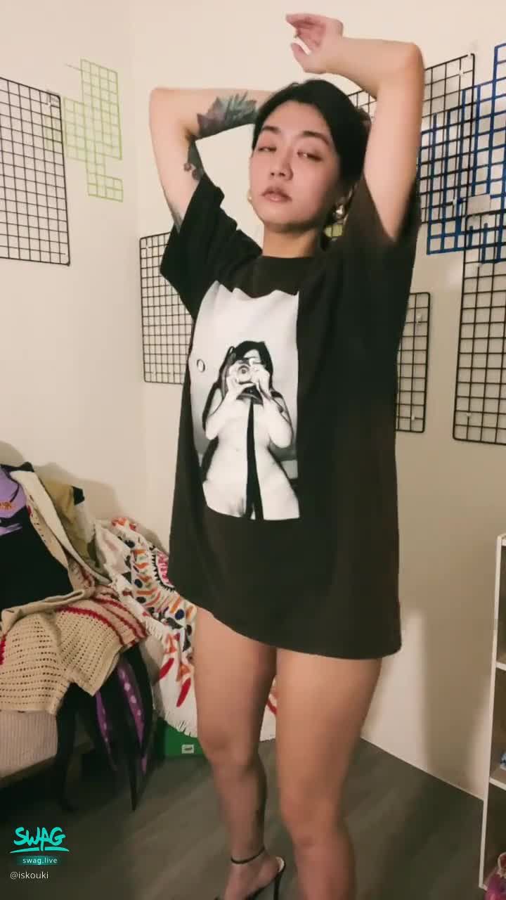 iskouki : Will you miss me tomorrow?
I do not know you
but i miss you...