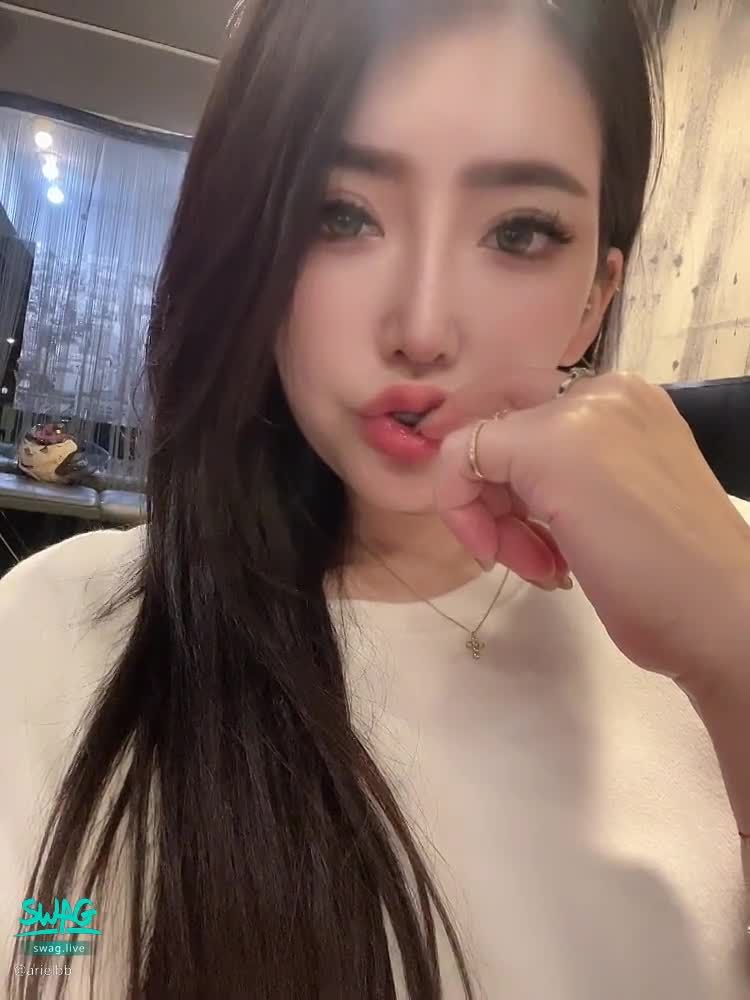  : 🔥 new film 🔥 Junior challenge again 🙄
https://5w.ag/pTZEBmzgfFVX94dz6
In order to save face, my younger brother specially watched all the feature films I had taken before unlocking them. This time it really made me squirt. 💦 But the feeling of not having a squirt is not enough orgasm!!
✨ Unlock press like 👍🏻 And private message screenshot 🉐️ 1 hidden version
✨ Private message to chat about your favorite drama

#沒有你們解鎖 , I can't make new films and lose money completely, because I'm all looking for a professional team to work with 🥺😭

#純約會特價中
#長腿
#愛子
#大奶
#潮吹女王